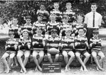 OtahuhuRugby1965.jpeg (67589 bytes)